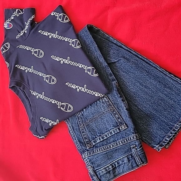 Children's Place Boy's Jeans (NWOT) & Tee - Picture 1 of 9
